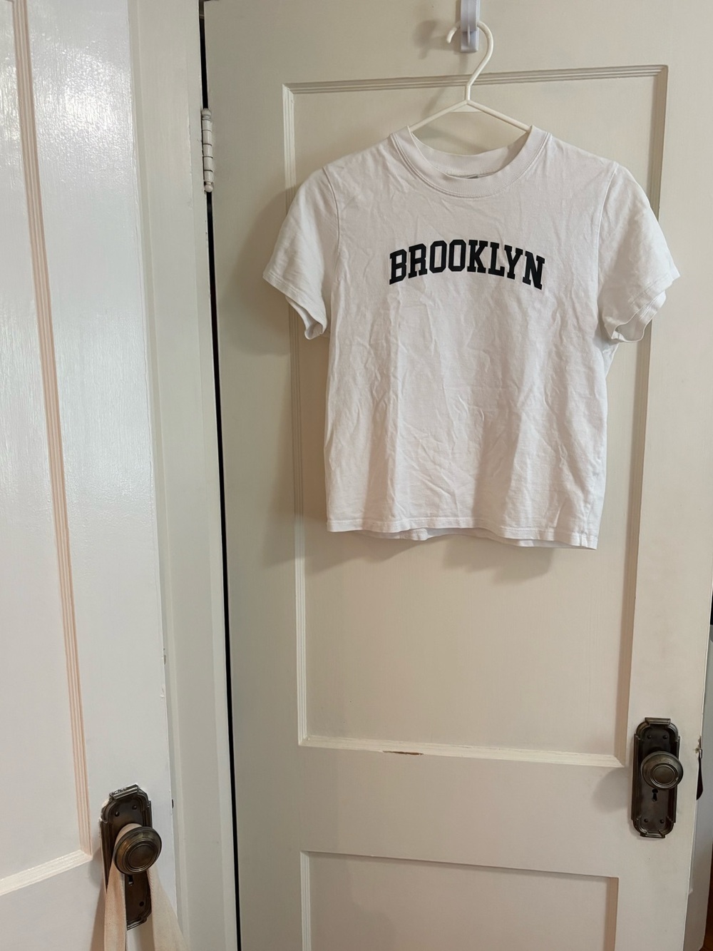 Aritzia Sunday Best Brooklyn Graphic T-Shirt